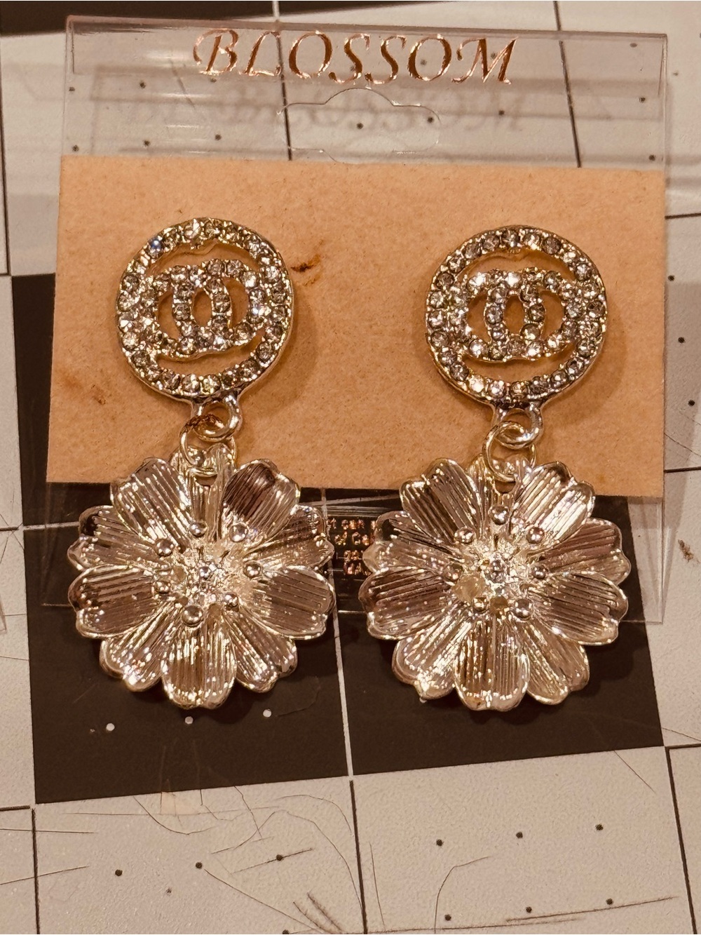 NWT Blossom Crystal Monogram Flower Drop Earrings Silver Tone - Picture 2 of 6